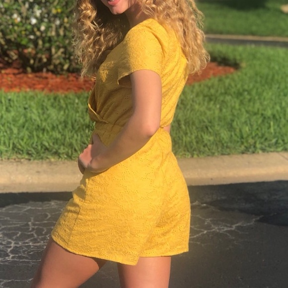 Yellow Miami Floral Romper - Picture 4 of 4